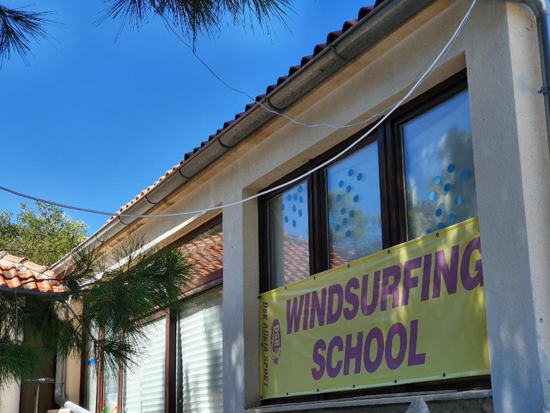 Mobilheim Andrea Wunderschoene Ferienwohnung Direkt Am Meer Jezera Luaran gambar