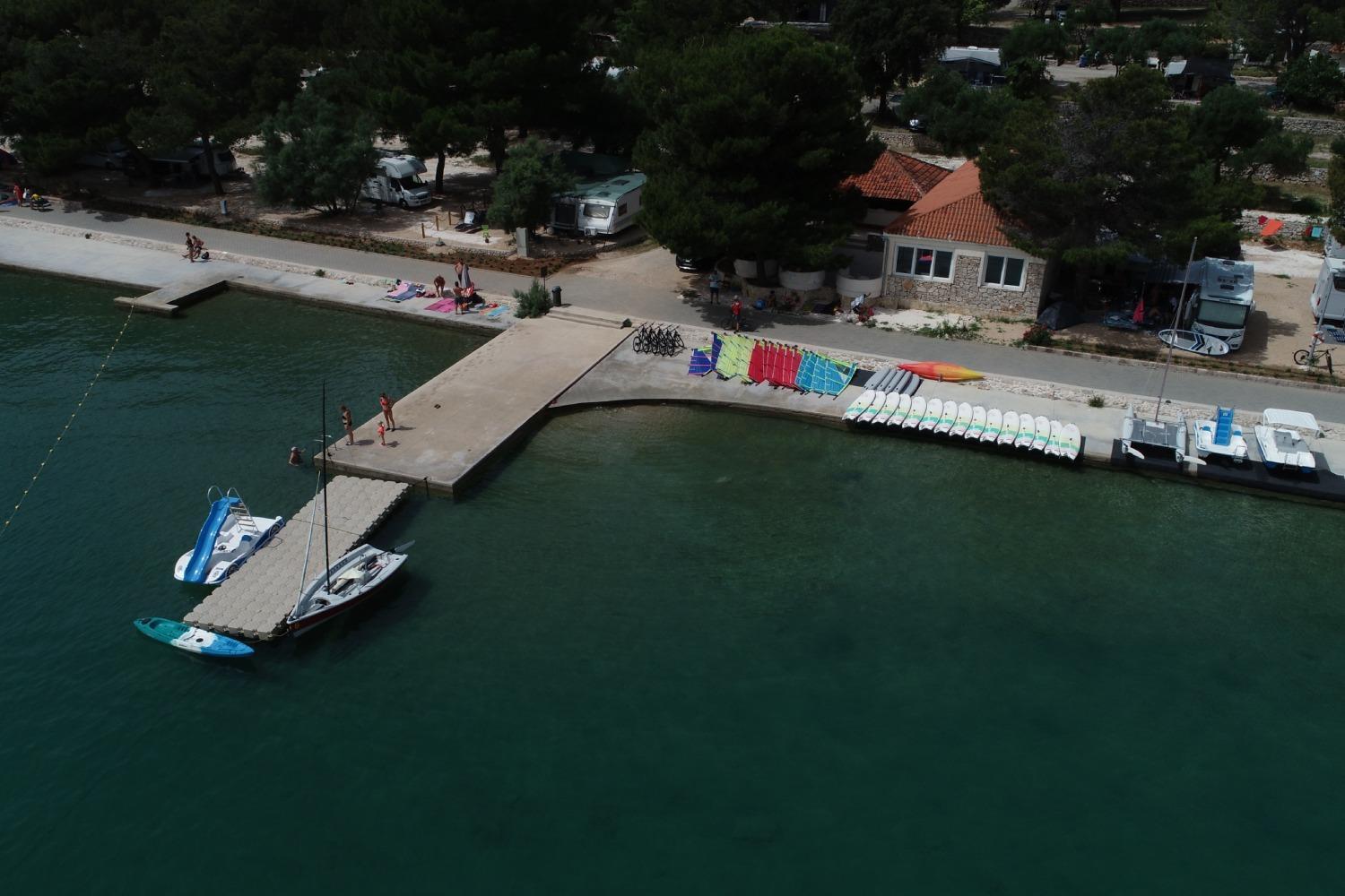 Mobilheim Andrea Wunderschoene Ferienwohnung Direkt Am Meer Jezera Luaran gambar